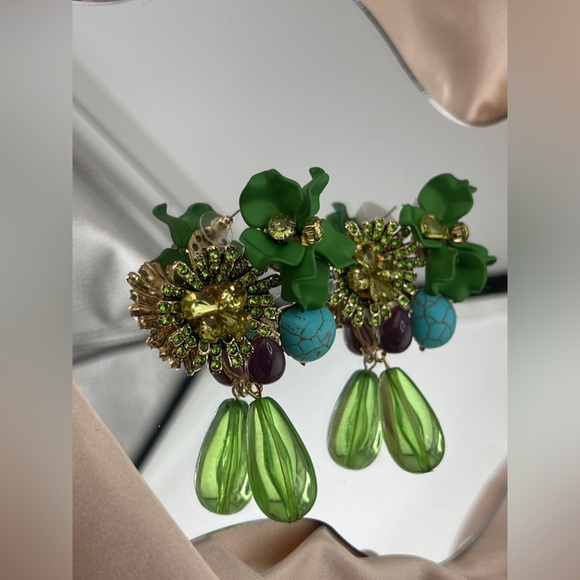 Green Floral Drop Earrings with Crystals and Stones” - Picture 8 of 8